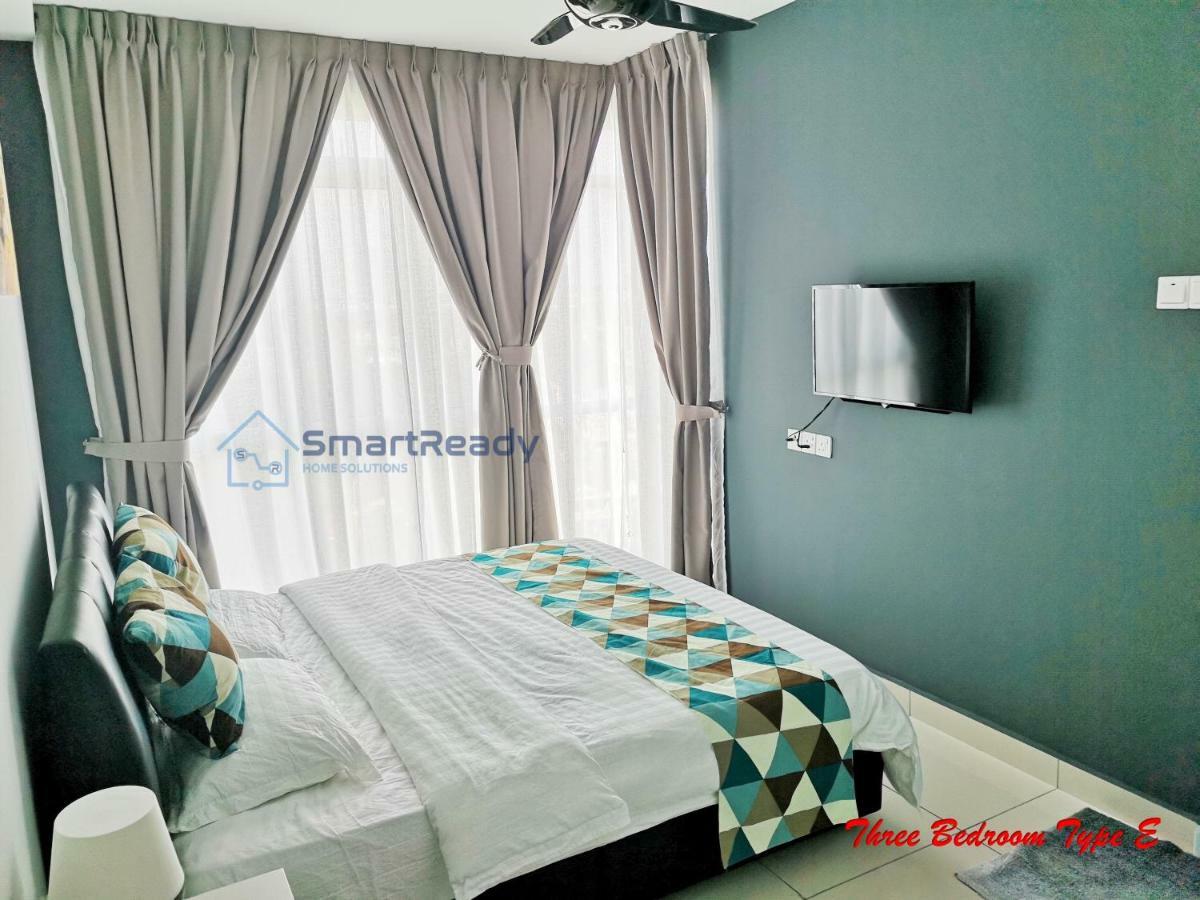 Residences At Daya By Sr Home Johor Bahru Exterior photo