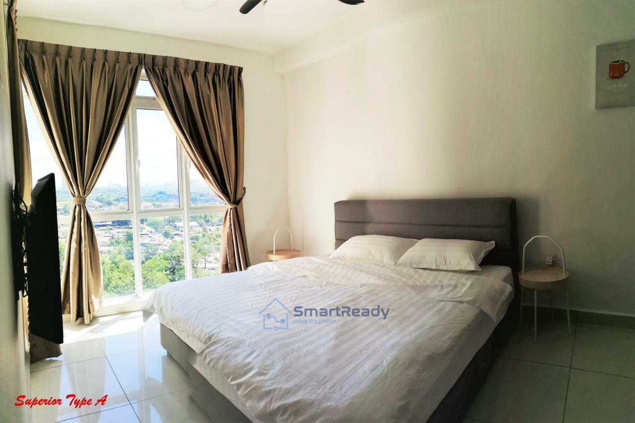 Residences At Daya By Sr Home Johor Bahru Exterior photo